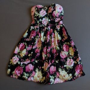 Say What Floral Strapless Dress Size Small